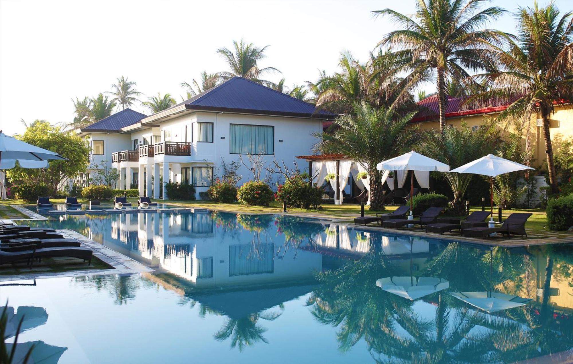 Puerto Del Sol Beach Resort And Hotel Club Bolinao Pangasinan Exterior foto
