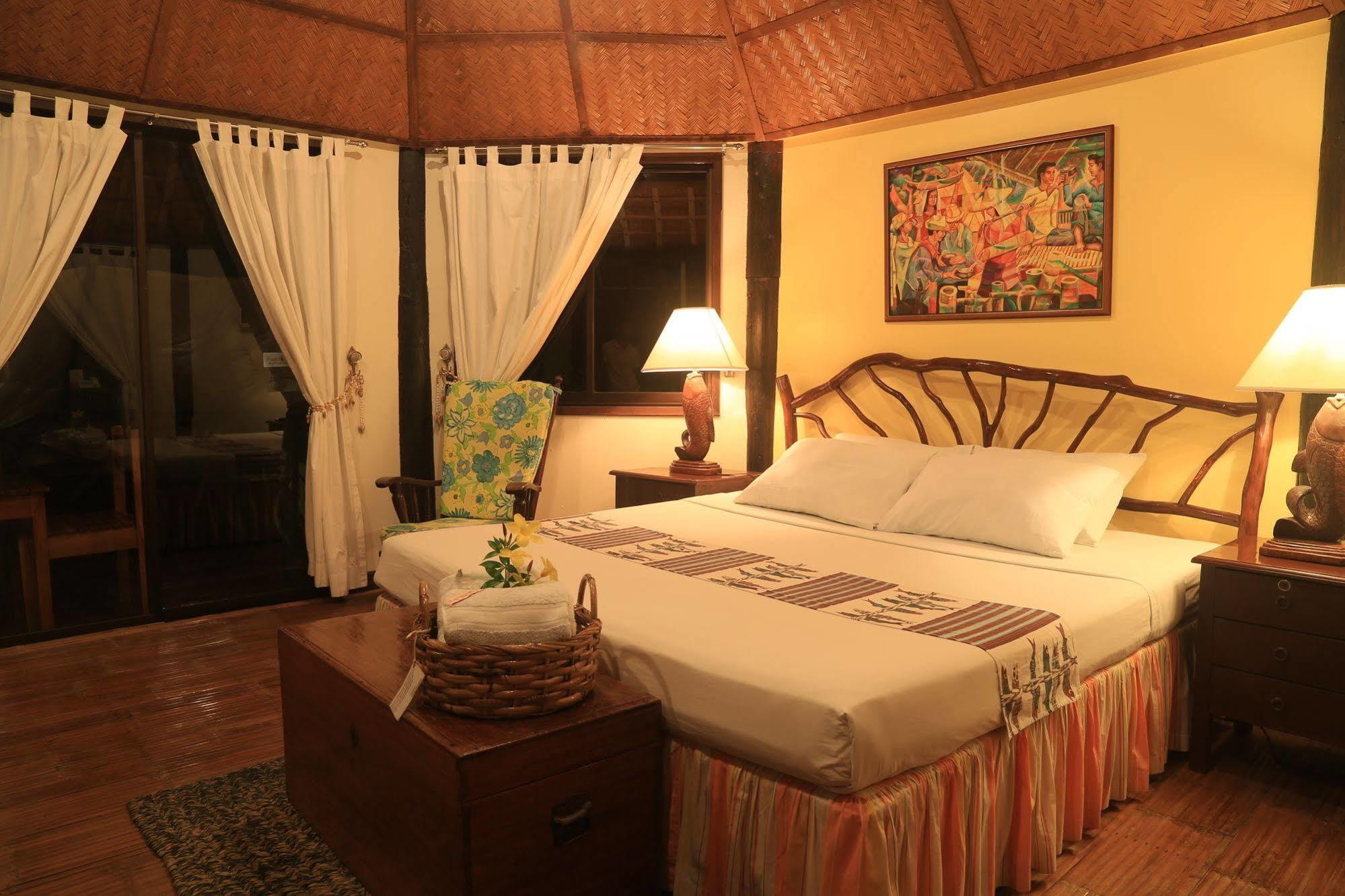 Puerto Del Sol Beach Resort And Hotel Club Bolinao Pangasinan Exterior foto