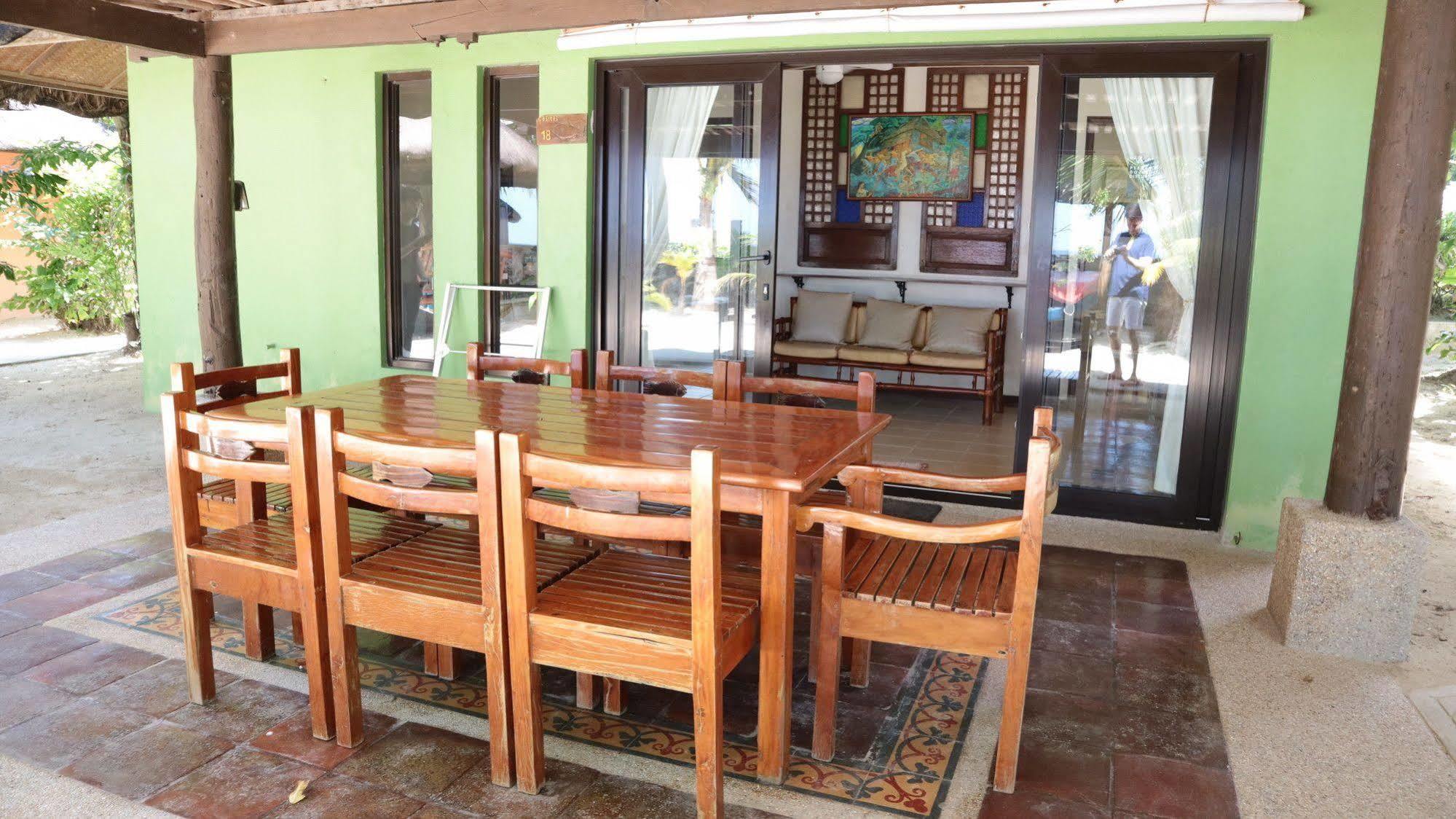 Puerto Del Sol Beach Resort And Hotel Club Bolinao Pangasinan Exterior foto