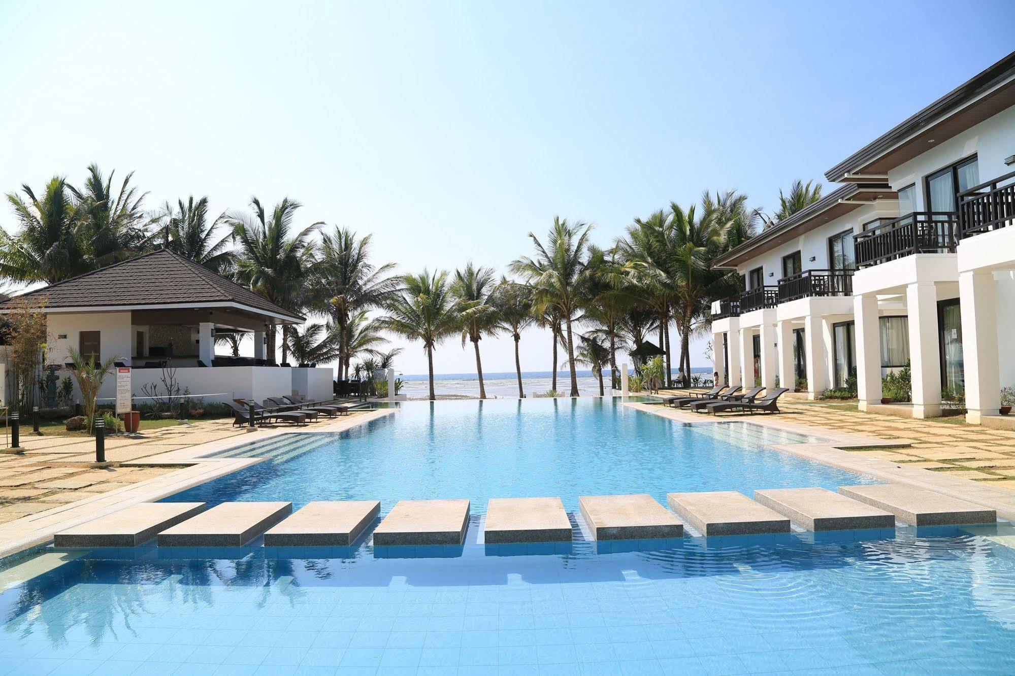 Puerto Del Sol Beach Resort And Hotel Club Bolinao Pangasinan Exterior foto